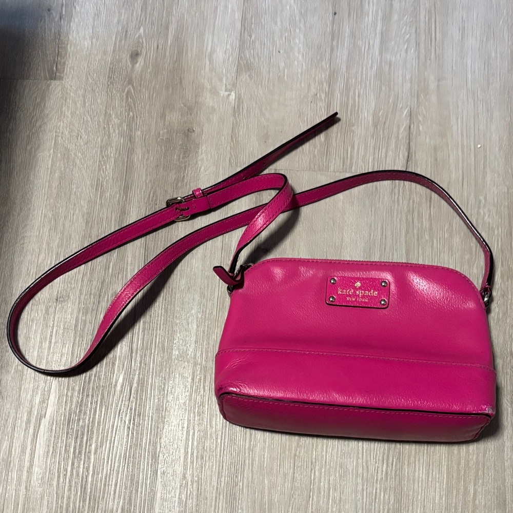 Kate Spade Fuchsia‎ Crossbody Bag